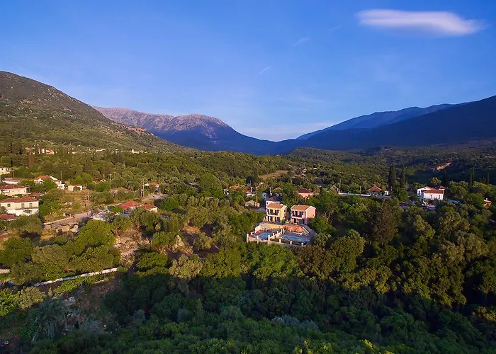 Stunning Tranquil Villa With Private Pool Villa *