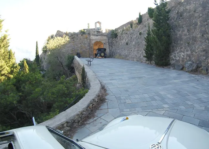 Villa Stunning Tranquil Villa With Private Pool