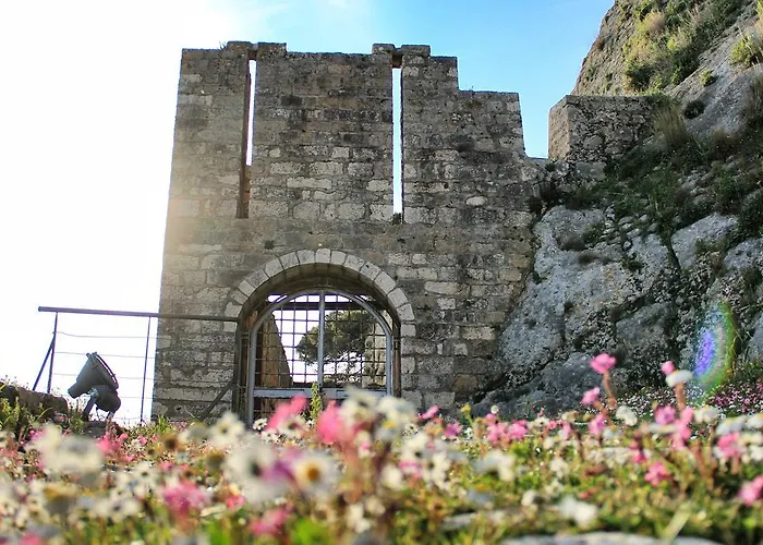 Villa Stunning Tranquil Villa With Private Pool *