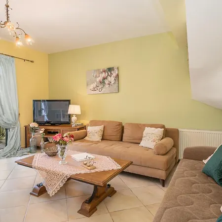 Stunning Tranquil With Private Pool Vila *