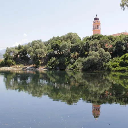 Stunning Tranquil With Private Pool