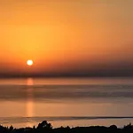 Stunning Tranquil With Private Pool 빌라