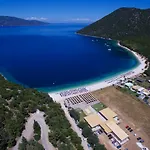 Stunning Tranquil With Private Pool 사미