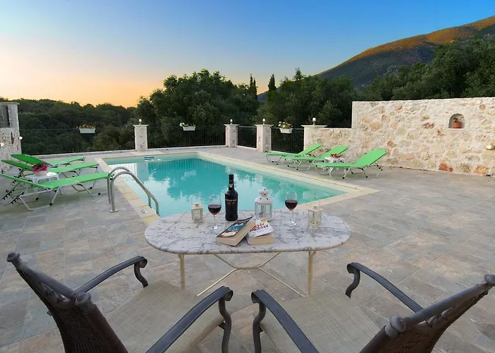 Stunning Tranquil With Private Pool 别墅 萨米